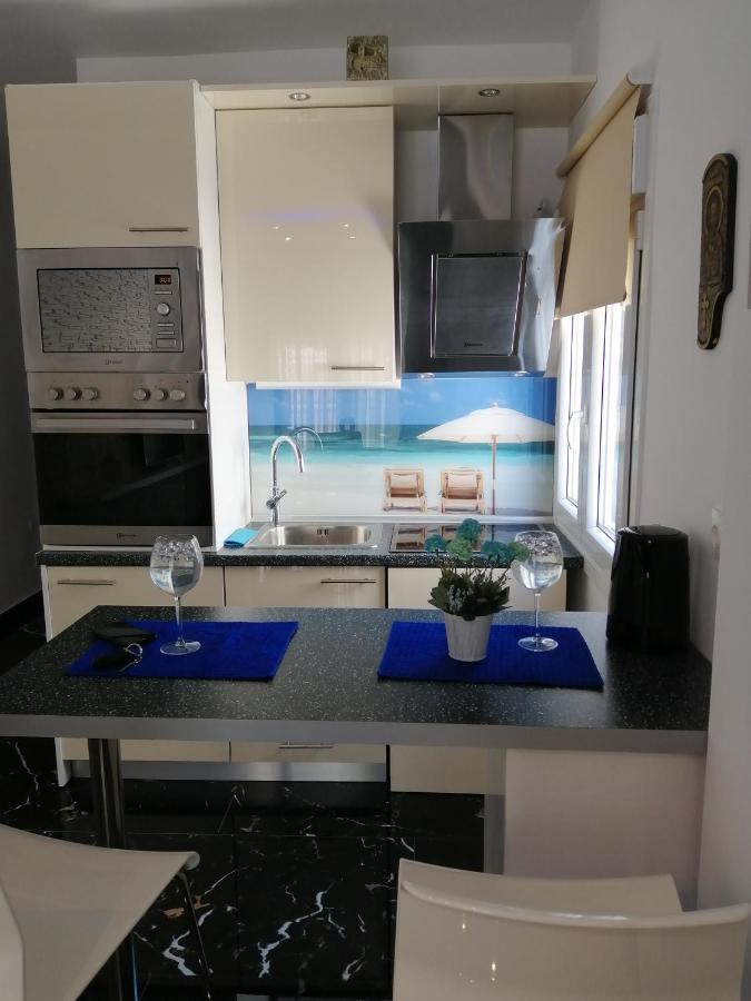 Apartamento Totani Lux Peraía Exterior foto