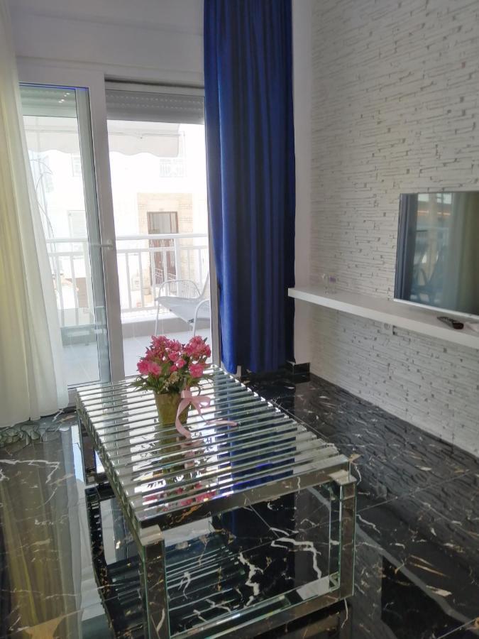Apartamento Totani Lux Peraía Exterior foto