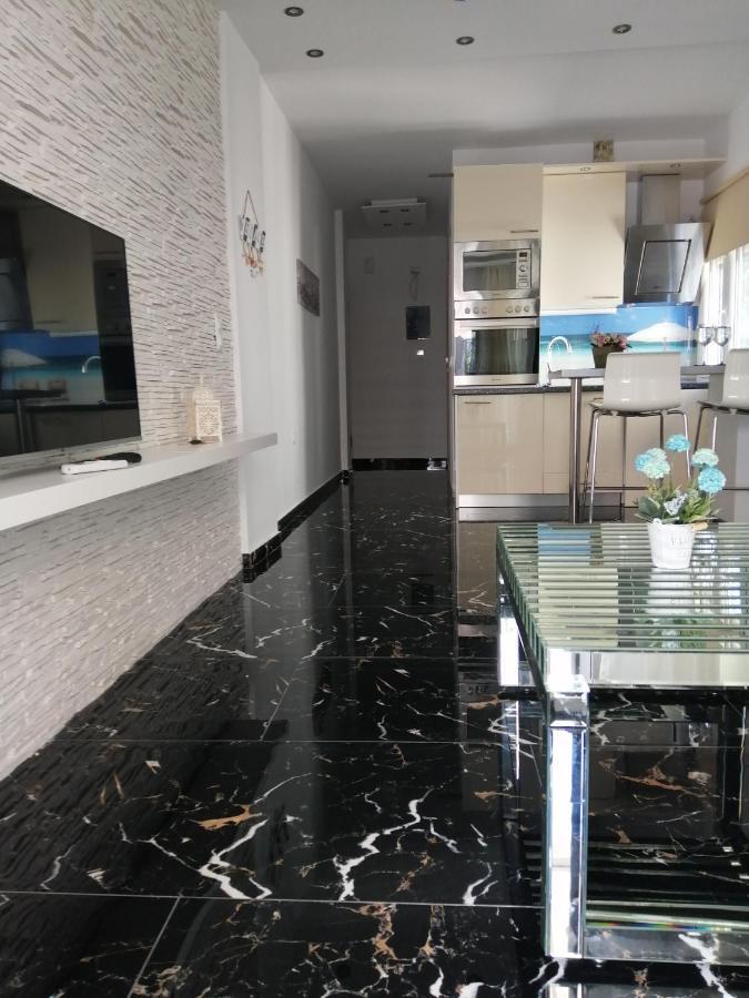 Apartamento Totani Lux Peraía Exterior foto