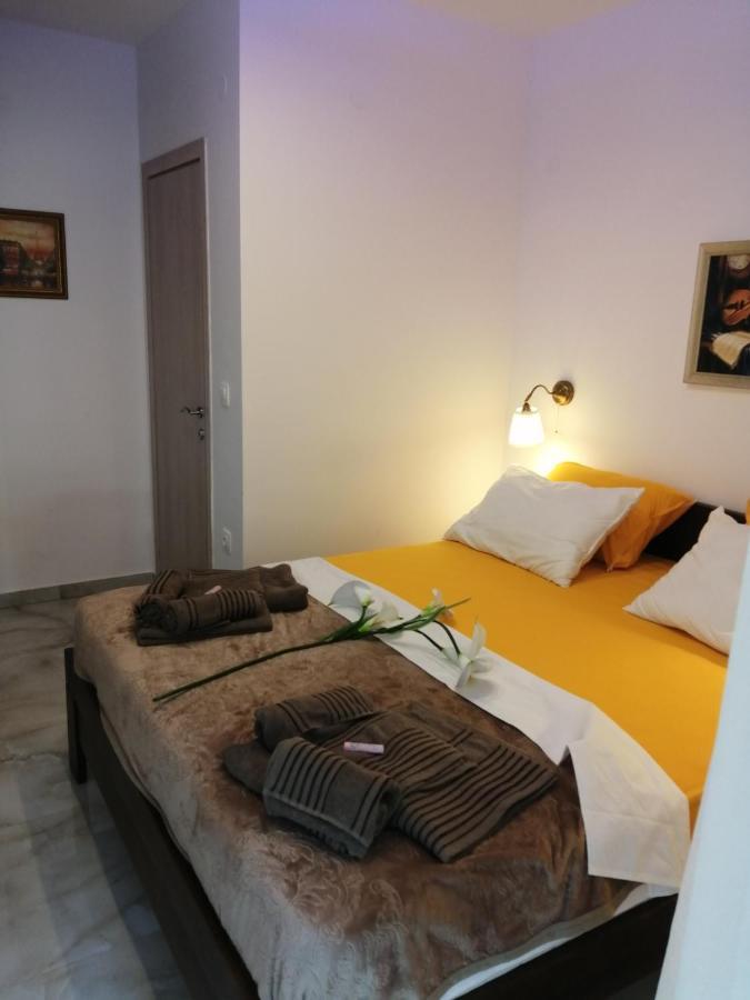 Apartamento Totani Lux Peraía Exterior foto